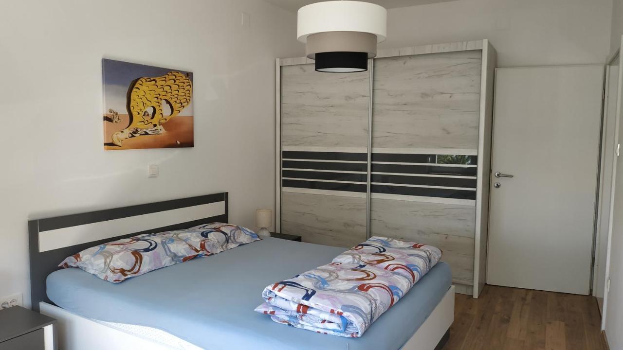 Apartman Katnic By The Beach Crikvenica Esterno foto