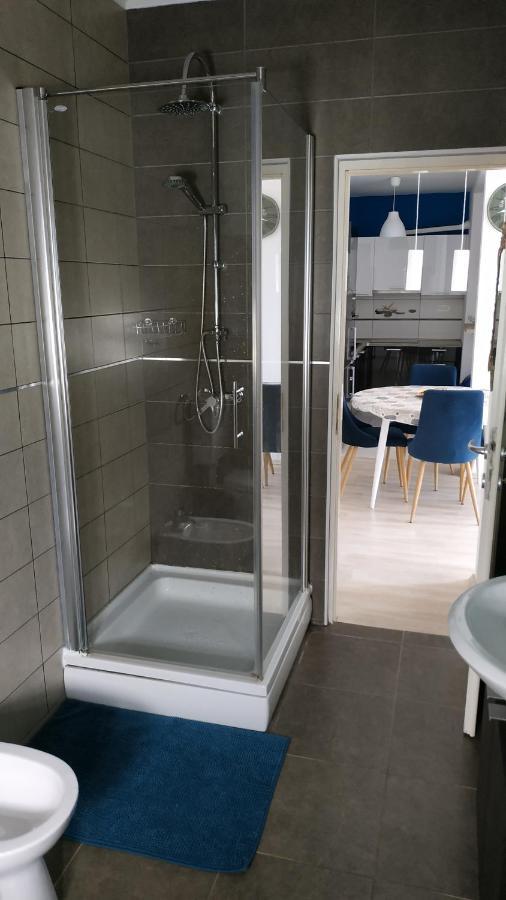 Apartman Katnic By The Beach Crikvenica Esterno foto